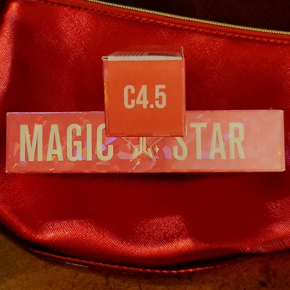 Jeffree Star Magic Star Liquid Concealer C4.5 - Picture 3 of 5